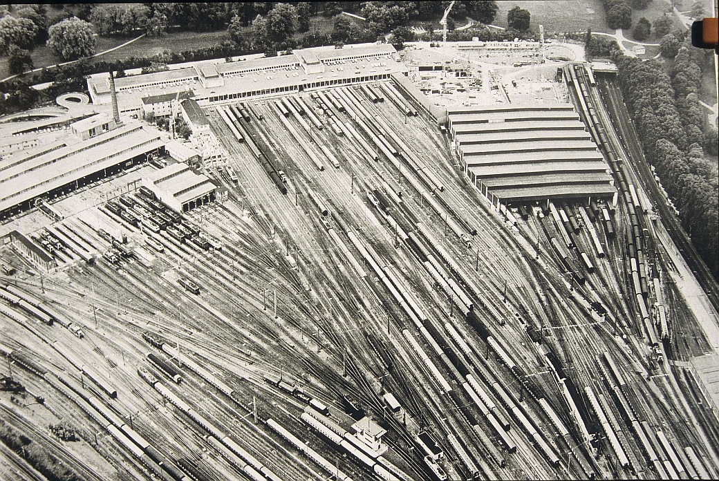 landesarchiv_baden-wuerttemberg_staatsarchiv_ludwigsburg_pl_723_dk_140-98_bild_1_2-5390303-1_bw-rosenstein-abstellgruppe-und-postbahnhof-ca.-1970_kleinst
