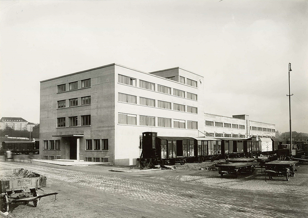 landesarchiv_baden-wuerttemberg_staatsarchiv_ludwigsburg_k_414_i_nr_1236_bild_37_2-637537-37_gueterbahnhof-stgt.-1960er_kleinst