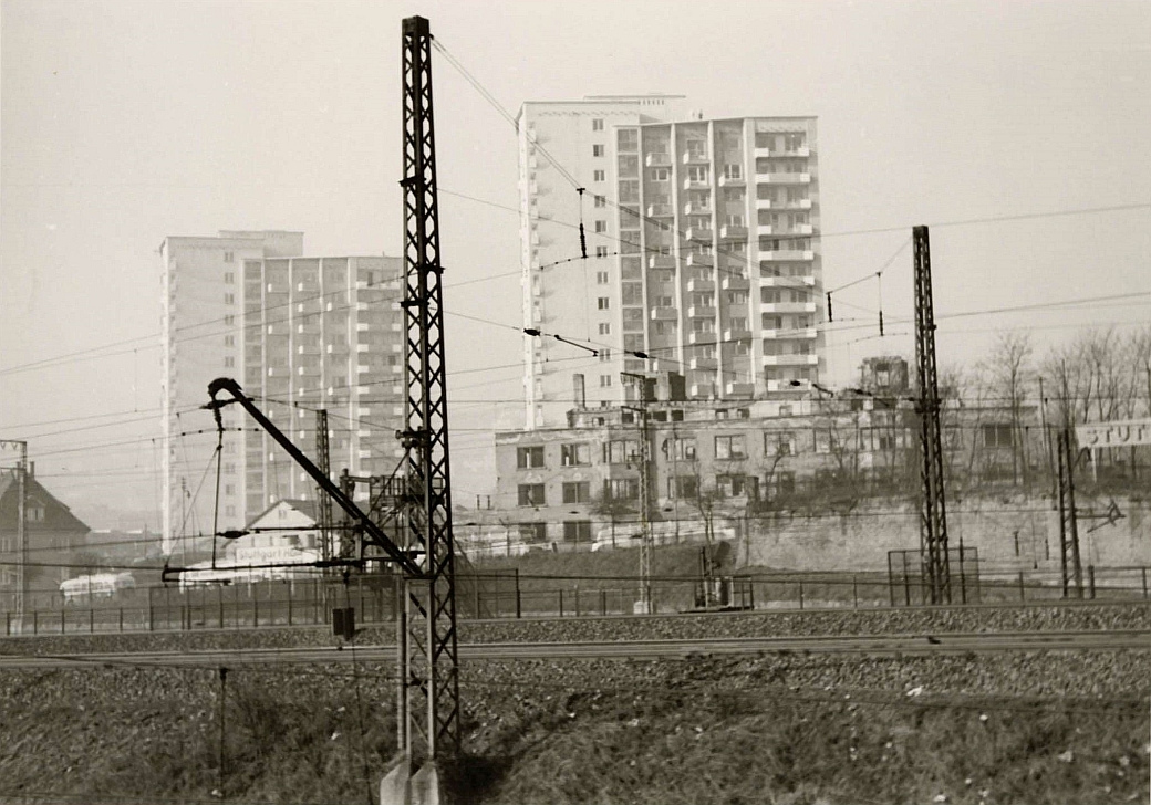 landesarchiv_baden-wuerttemberg_staatsarchiv_ludwigsburg_k_414_i_nr_1236_bild_118_2-637537-118_blick-auf-conradi-hochhaeuser-um-1960_kleinst